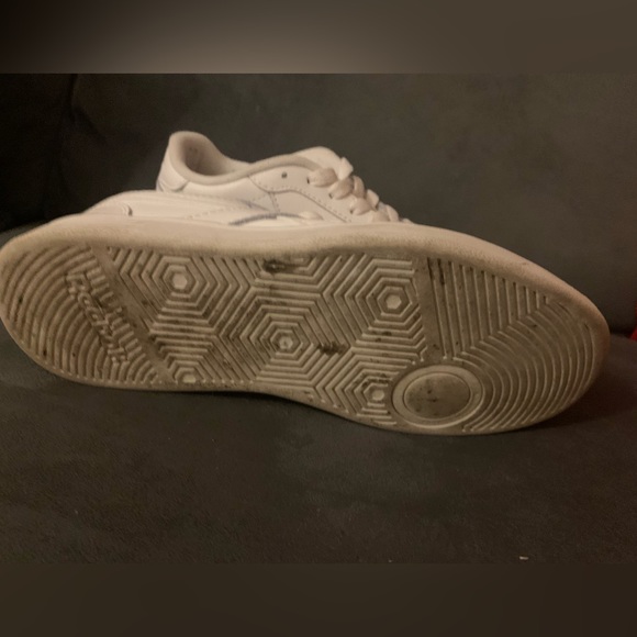 Used Reebok sneakers - Picture 4 of 4